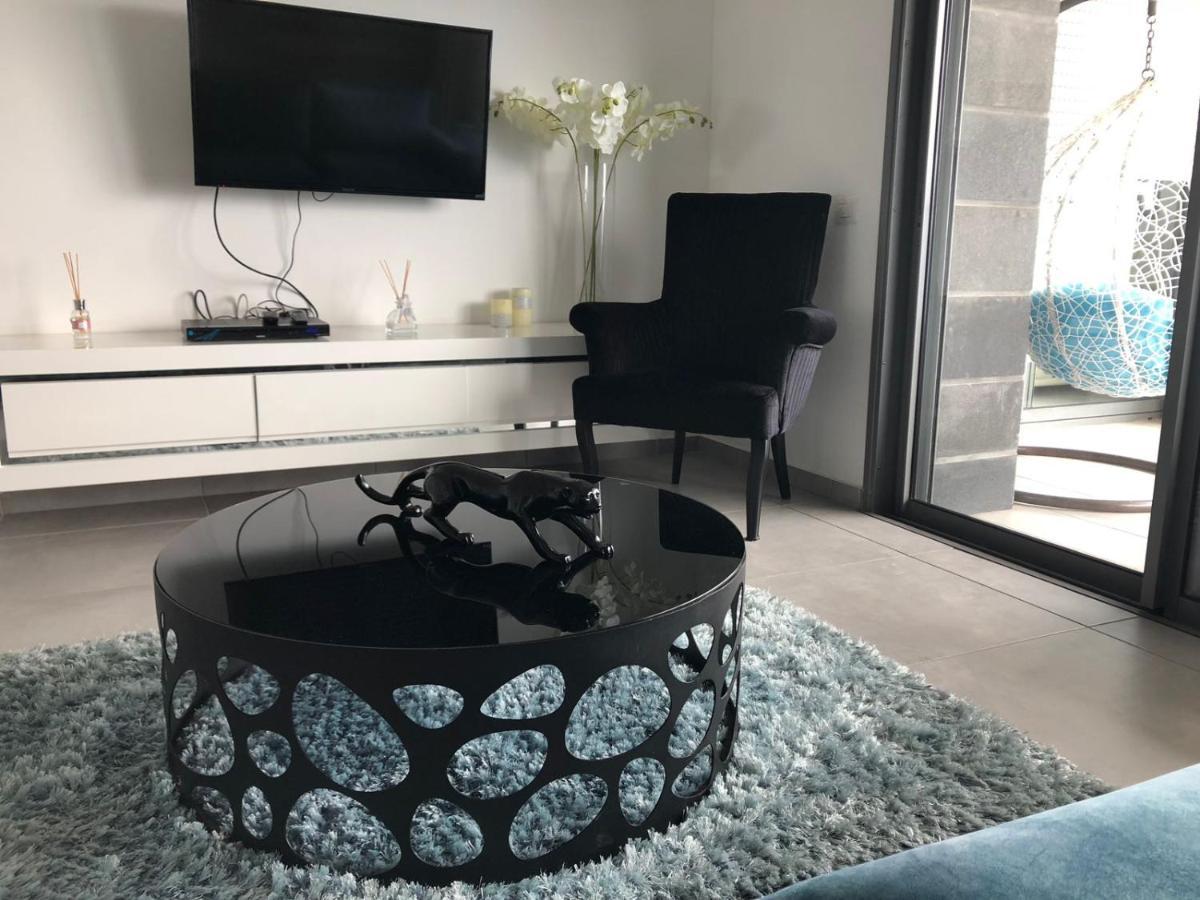 Panorama Apartment " City Garden " Bat Yam Exterior photo