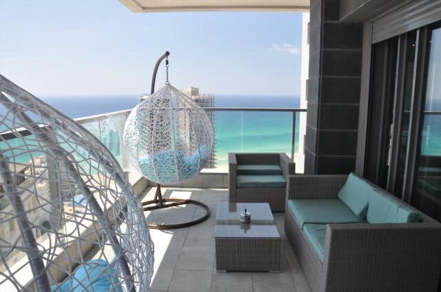 Panorama Apartment " City Garden " Bat Yam Exterior photo